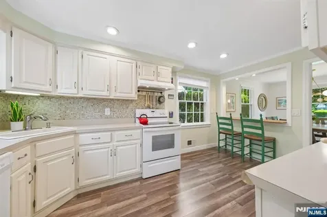 23 Benvenue Avenue West Orange NJ 07052