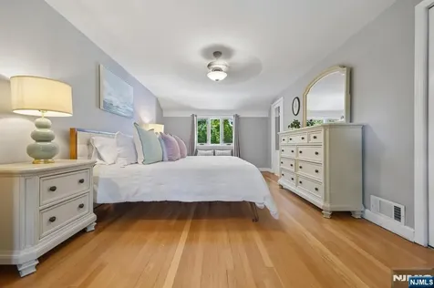 23 Benvenue Avenue West Orange NJ 07052