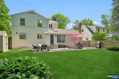 23 Benvenue Avenue West Orange NJ 07052