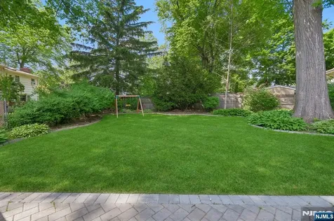 23 Benvenue Avenue West Orange NJ 07052