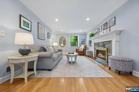 23 Benvenue Avenue West Orange NJ 07052