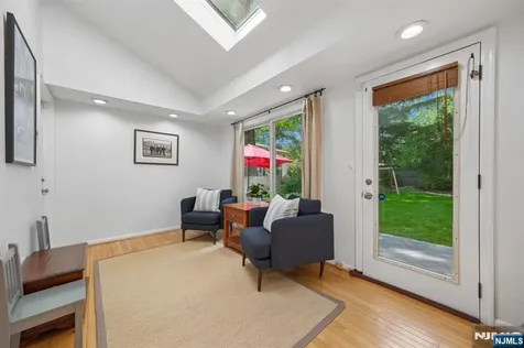 23 Benvenue Avenue West Orange NJ 07052