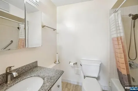 521 Piermont Avenue River Vale NJ 07675
