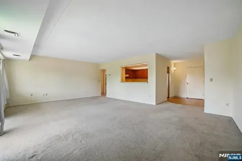 521 Piermont Avenue River Vale NJ 07675