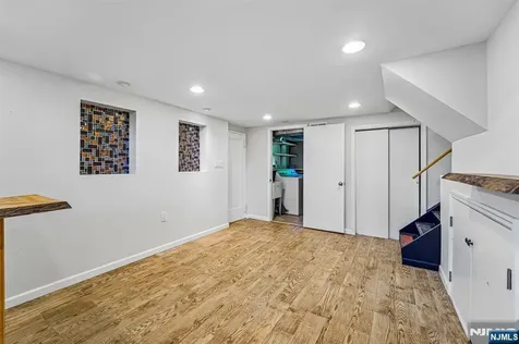 158 Morningside Road Paramus NJ 07652
