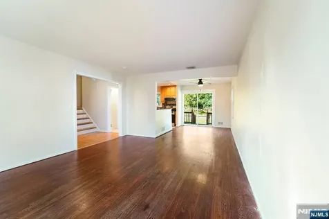 158 Morningside Road Paramus NJ 07652