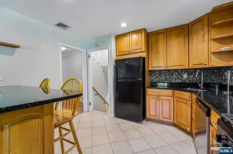 158 Morningside Road Paramus NJ 07652