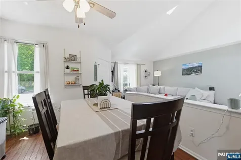 26 Driftwood Drive Franklin NJ 08873