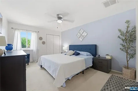 26 Driftwood Drive Franklin NJ 08873