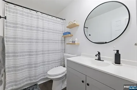 26 Driftwood Drive Franklin NJ 08873