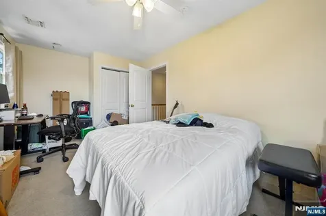 268 Bell Avenue Lodi NJ 07644