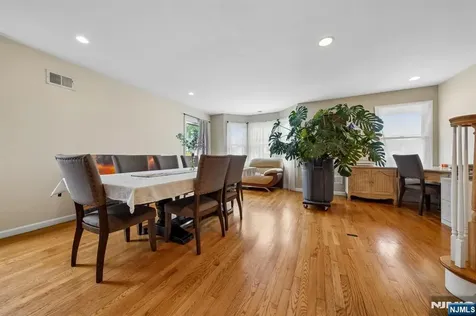 268 Bell Avenue Lodi NJ 07644