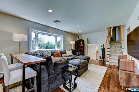 11 Carlisle Road Wayne NJ 07470