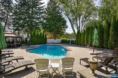 11 Carlisle Road Wayne NJ 07470