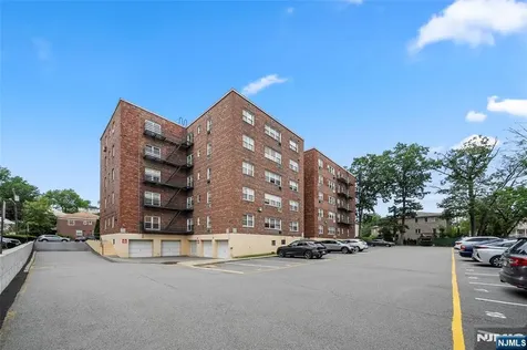 2200 Center Avenue Fort Lee NJ 07024