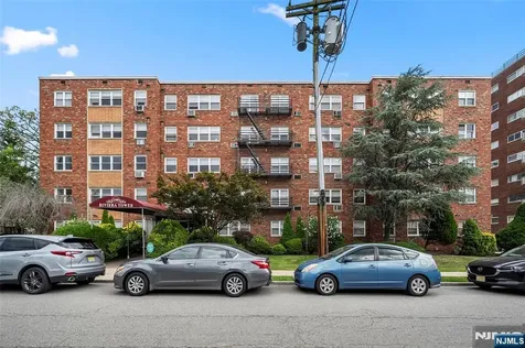 2200 Center Avenue Fort Lee NJ 07024