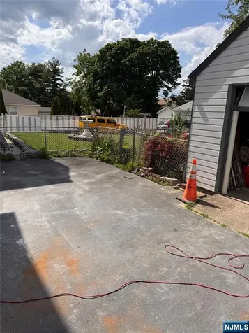 235 Dundee Avenue Paterson NJ 07503