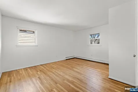 54 W Columbia Avenue Palisades Park NJ 07650