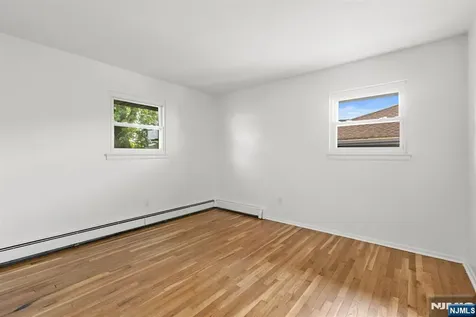 54 W Columbia Avenue Palisades Park NJ 07650