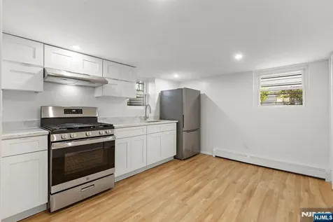 54 W Columbia Avenue Palisades Park NJ 07650