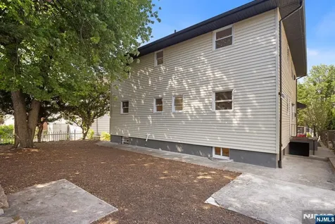 54 W Columbia Avenue Palisades Park NJ 07650