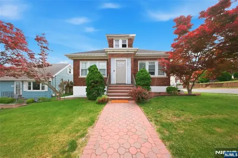 596 Moonachie Avenue Wood Ridge NJ 07075