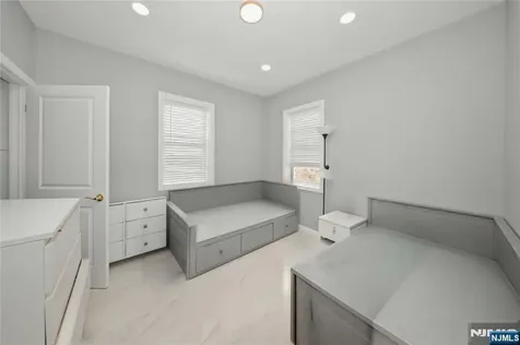 596 Moonachie Avenue Wood Ridge NJ 07075