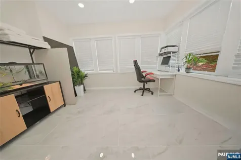596 Moonachie Avenue Wood Ridge NJ 07075