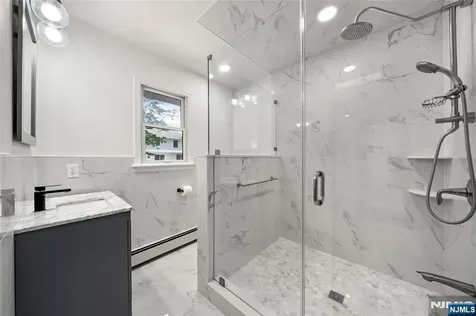22 Kendrick Street Paramus NJ 07652