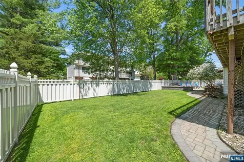 22 Kendrick Street Paramus NJ 07652