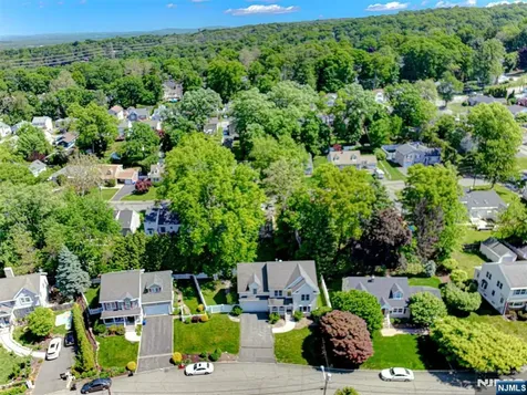 15 Woodrow Place West Caldwell NJ 07006