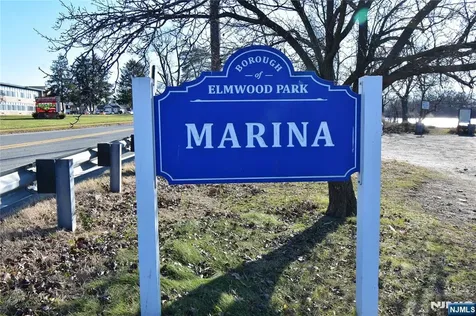 10 Garden Drive Elmwood Park NJ 07407