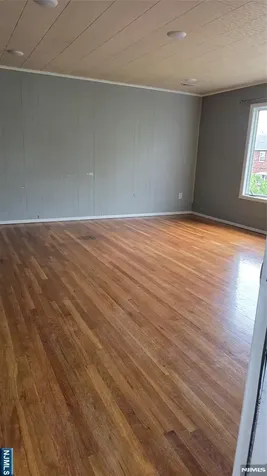 5 General Karge Court Elizabeth NJ 07202