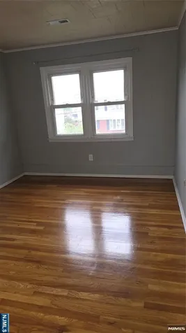 5 General Karge Court Elizabeth NJ 07202