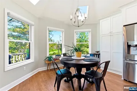 14 Wentworth Court Hamburg NJ 07419