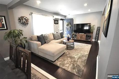 33 Alabama Avenue Jefferson Township NJ 07849