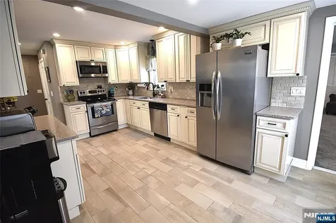 33 Alabama Avenue Jefferson Township NJ 07849