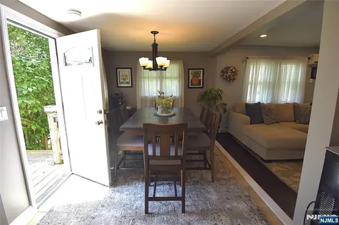 33 Alabama Avenue Jefferson Township NJ 07849