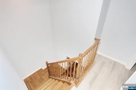 4 Masterson Court Waldwick NJ 07463