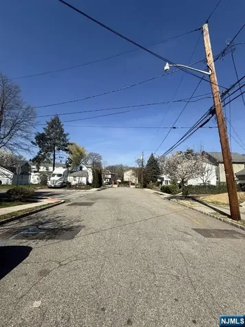 12 Hillcrest Road Maplewood NJ 07040