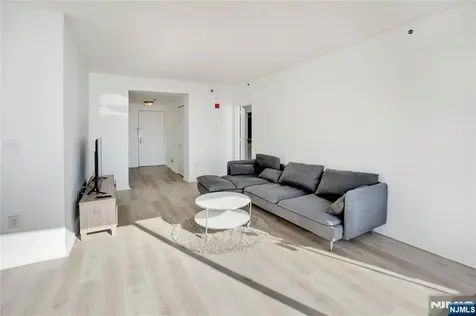 100 Old Palisade Road Fort Lee NJ 07024
