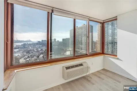 100 Old Palisade Road Fort Lee NJ 07024
