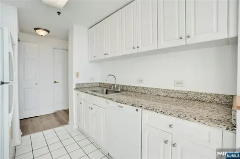 100 Old Palisade Road Fort Lee NJ 07024