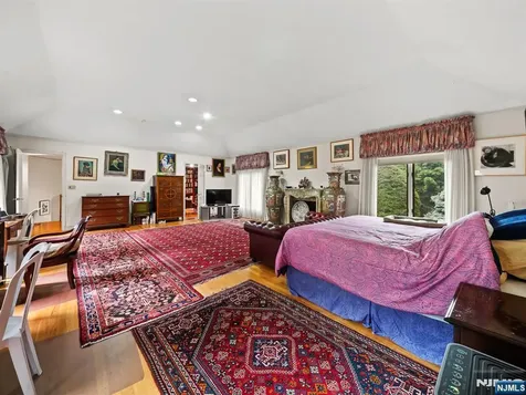 708 Ashmont Road Franklin Lakes NJ 07417