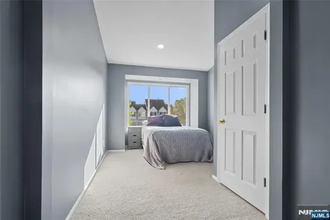 16 Franklin Court Montville Township NJ 07045