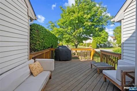 16 Franklin Court Montville Township NJ 07045