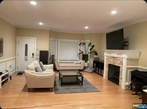 146B Morningside Lane Palisades Park NJ 07650