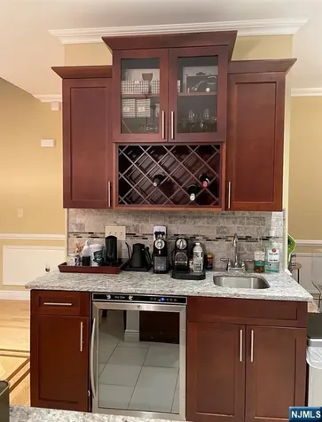 146B Morningside Lane Palisades Park NJ 07650