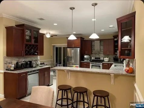 146B Morningside Lane Palisades Park NJ 07650