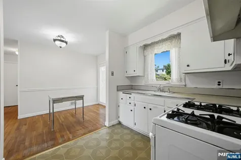 26 Briar Lane Nutley NJ 07110